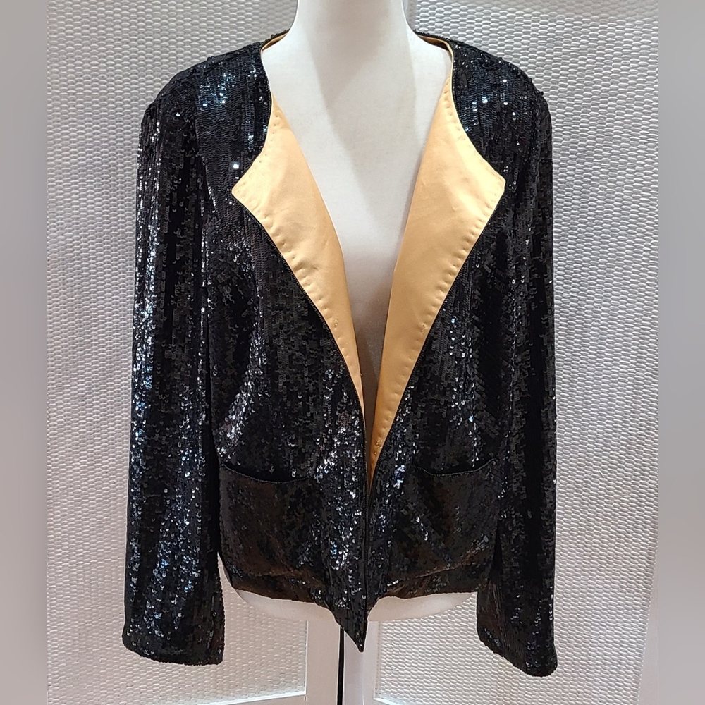 Escada 100% silk and sequin blazer jacket size 10